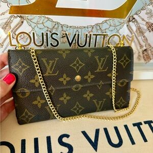 Louis Vuitton Brown and Gold Chain Bag